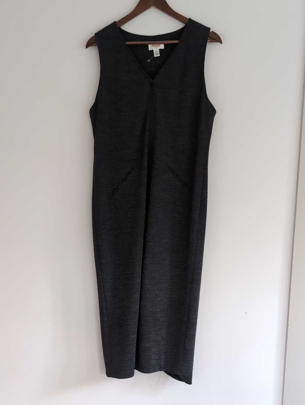 Talbots Wool Charcoal Gray Sweater V-Neck Midi Dress Small Vintage